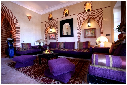 Décoration intérieure de salon marocain