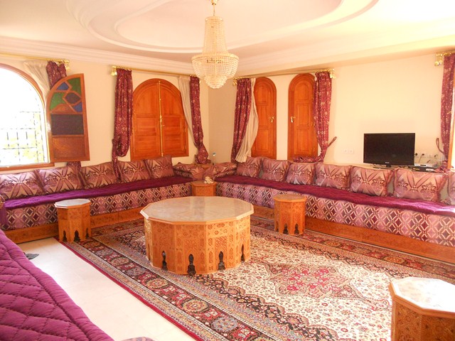 Salon marocain traditionnel de luxe