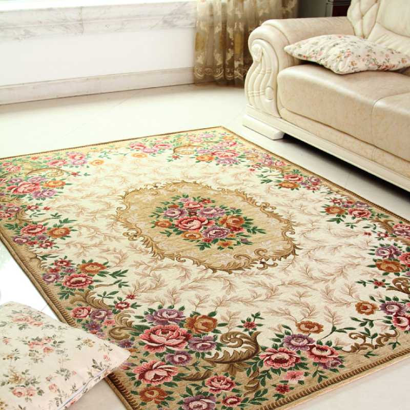 salon marocain avec tapis